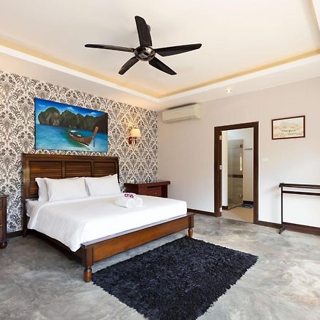 Extraordinary Courtyard 6Br Pool Villa Sri Suri, Naiharn Rawai Buitenkant foto